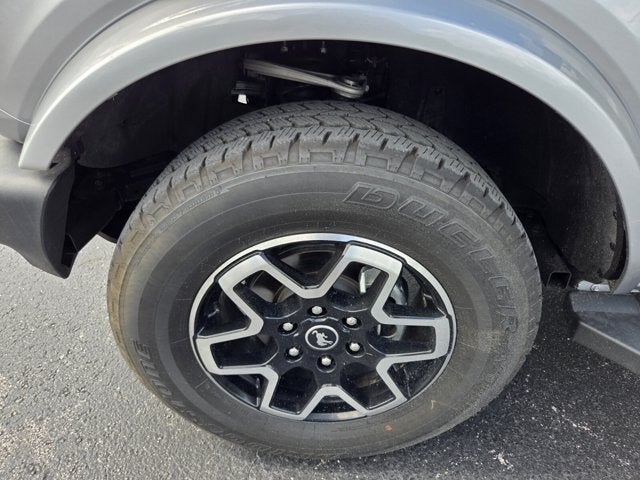 2021 Ford Bronco Base