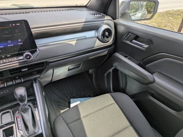 2024 Chevrolet Colorado 2WD LT