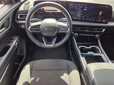 2025 Chevrolet Traverse FWD LT