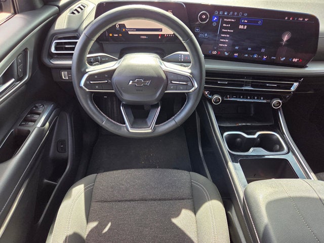 2025 Chevrolet Traverse FWD LT