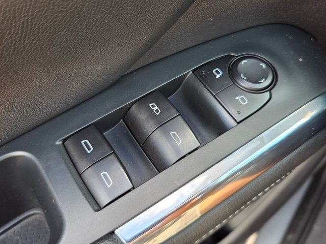 2025 Chevrolet Traverse FWD LT