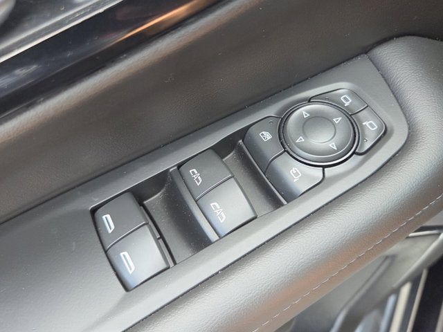 2025 Chevrolet Suburban LT