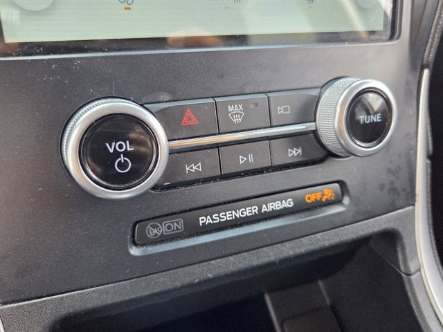 2022 Ford Edge SE