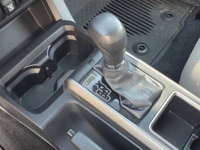 2022 Toyota Tacoma 4WD SR5