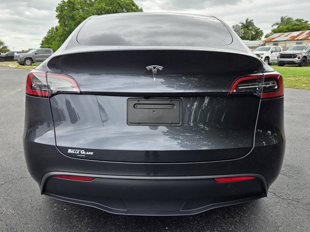 2024 Tesla Model Y Base