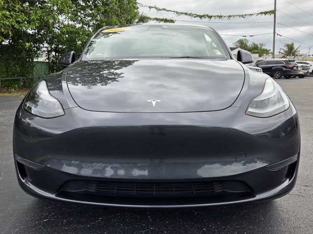 2024 Tesla Model Y Base