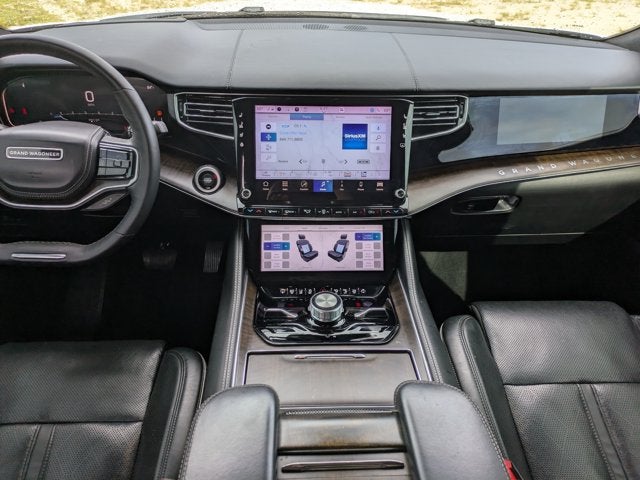 2022 Jeep Grand Wagoneer Series II