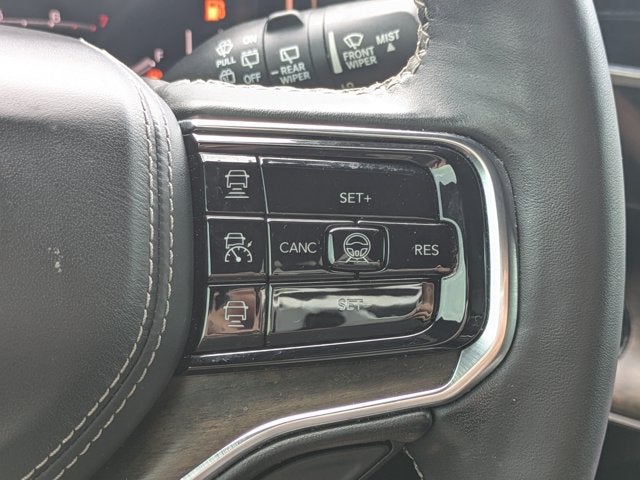 2022 Jeep Grand Wagoneer Series II