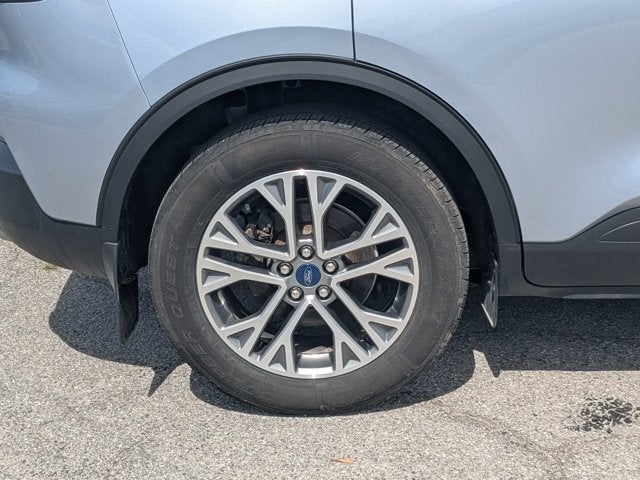 2022 Ford Escape SEL Hybrid