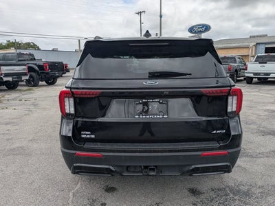 2025 Ford Explorer ST-Line