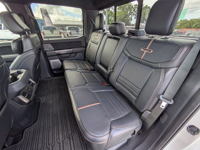 2023 Ford Super Duty F-250 SRW Platinum