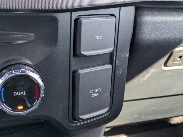 2025 Ford Super Duty F-250 SRW Platinum