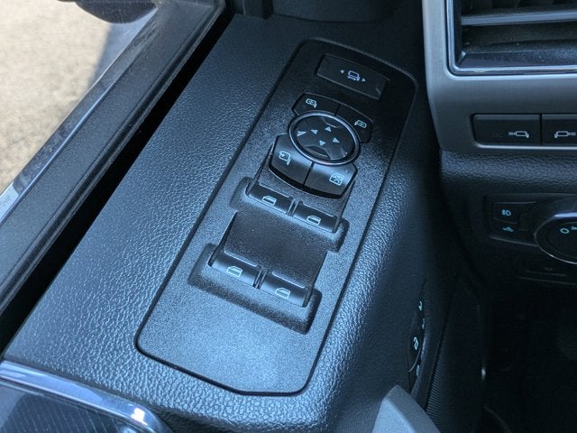 2022 Ford Super Duty F-350 DRW Platinum