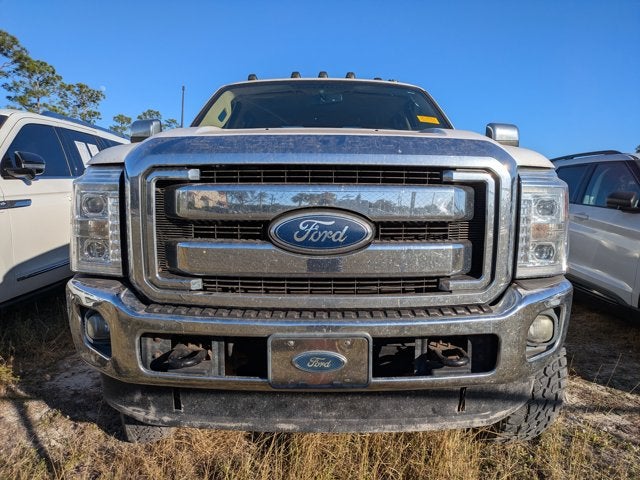 2011 Ford Super Duty F-350 DRW Lariat