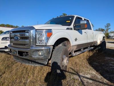 2011 Ford Super Duty F-350 DRW Lariat