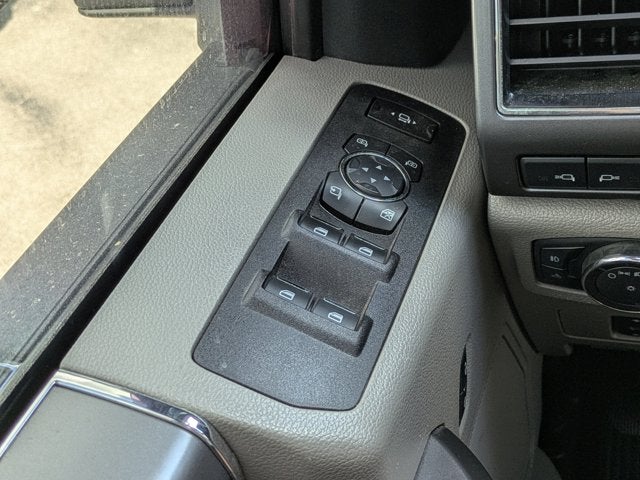 2019 Ford Super Duty F-350 SRW XLT