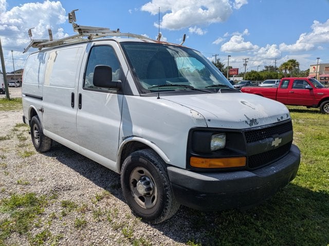 2011 Chevrolet Express Cargo Van RWD 2500 135"