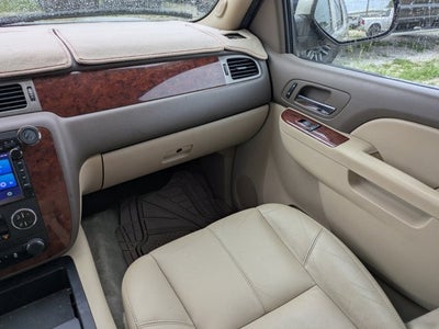 2014 Chevrolet Suburban LT