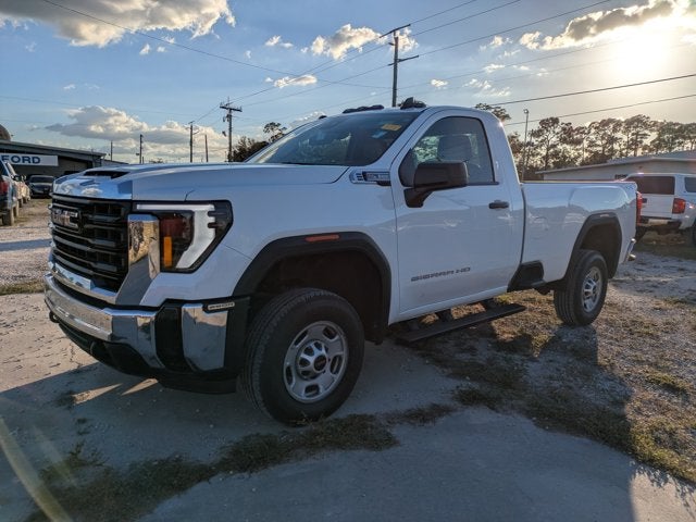 2024 GMC Sierra 2500HD Pro