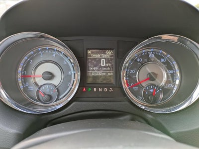 2014 Chrysler Town & Country Touring