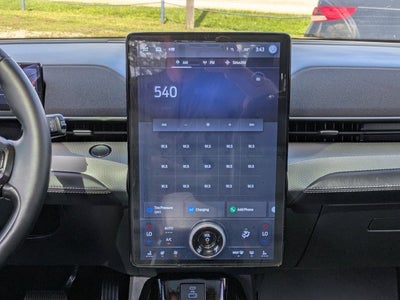 2022 Ford Mustang Mach-E California Route 1