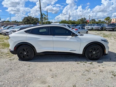 2022 Ford Mustang Mach-E California Route 1