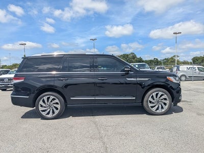 2023 Lincoln Navigator Reserve