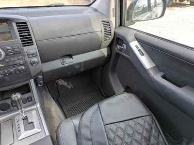 2011 Nissan Pathfinder Silver