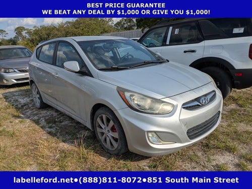 2013 Hyundai Accent SE
