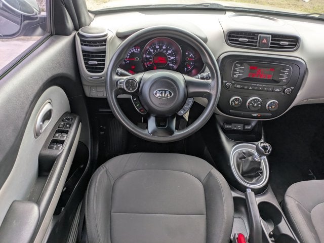 2015 Kia Soul Base