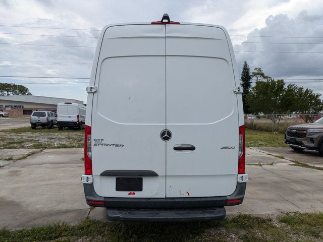 2021 Mercedes-Benz SPRINTER 2500 170" RWD