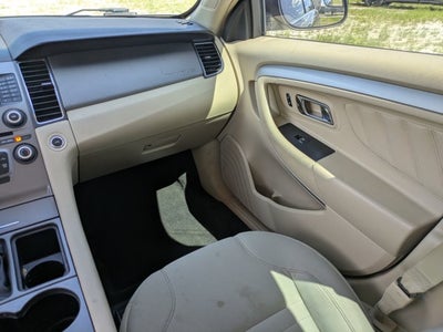 2017 Ford Taurus SE