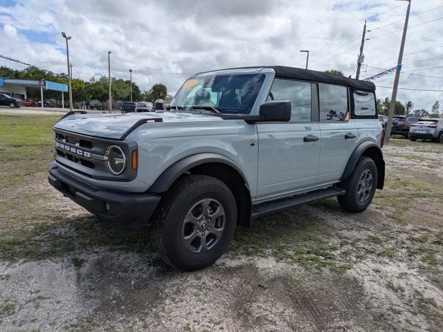 2023 Ford Bronco Base