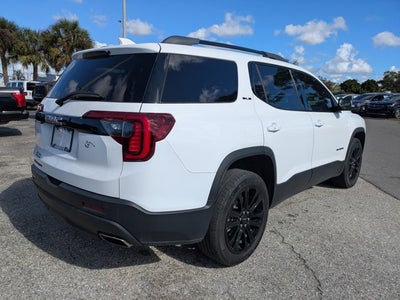 2022 GMC Acadia SLE