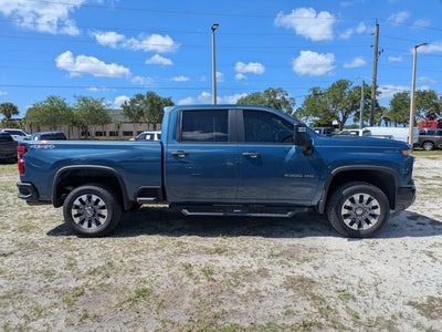 2024 Chevrolet Silverado 2500HD Custom