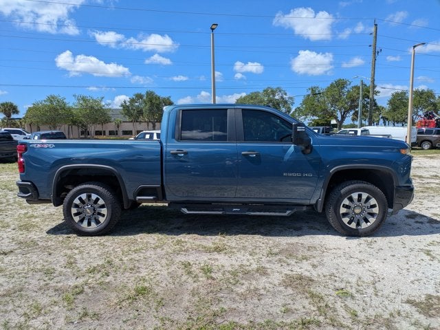 2024 Chevrolet Silverado 2500HD Custom