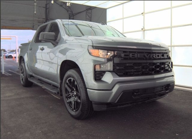 2025 Chevrolet Silverado 1500 Custom