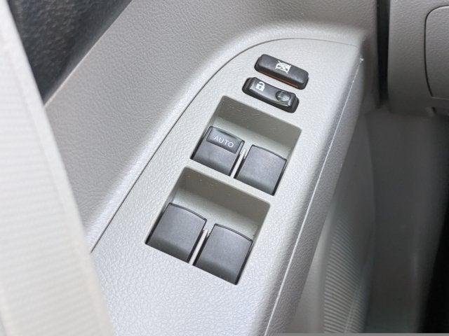 2012 Toyota Highlander Base