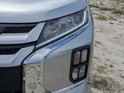2025 Mitsubishi Outlander Sport LE