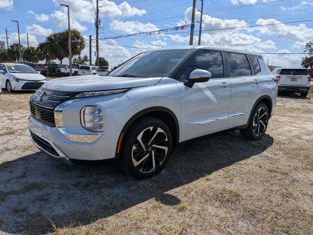 2022 Mitsubishi Outlander ES