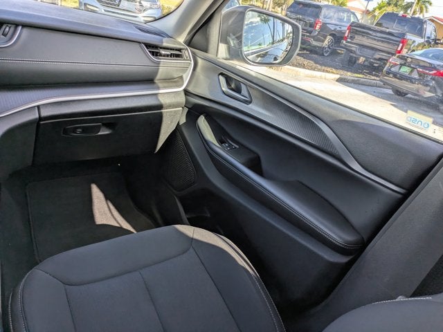 2024 Jeep Grand Cherokee Laredo X