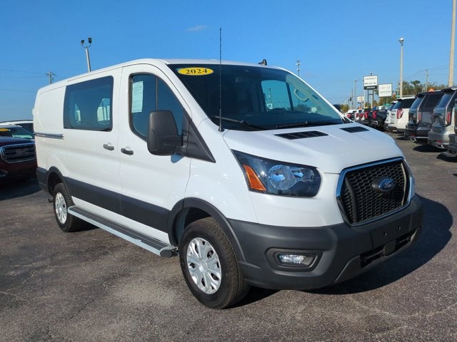 2024 Ford Transit Cargo Van T-250 130" Low Rf 9070 GVWR RWD