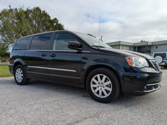 2015 Chrysler Town & Country Touring