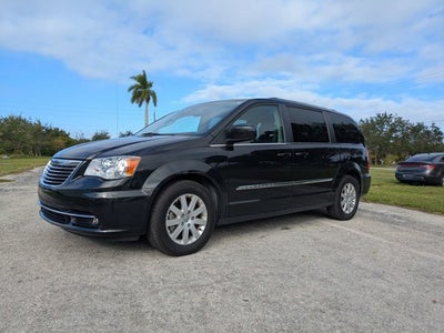 2015 Chrysler Town & Country Touring
