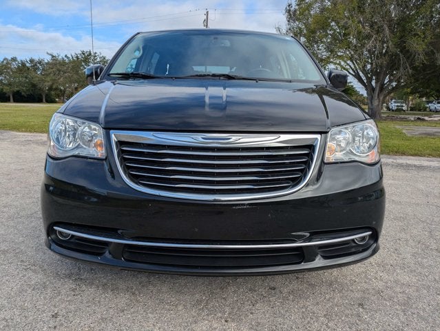2015 Chrysler Town & Country Touring