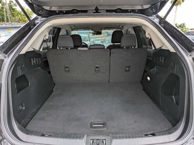 2022 Ford Edge SE