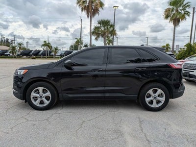 2022 Ford Edge SE