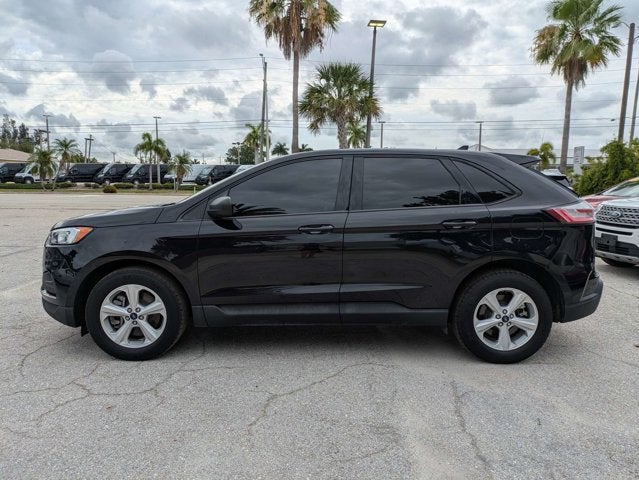 2022 Ford Edge SE
