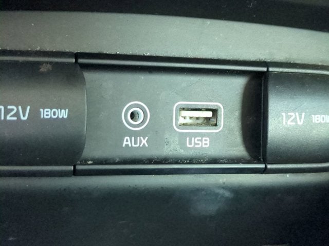 2019 Kia Sorento LX V6