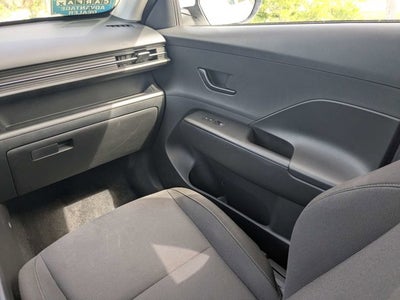 2025 Hyundai Kona SEL